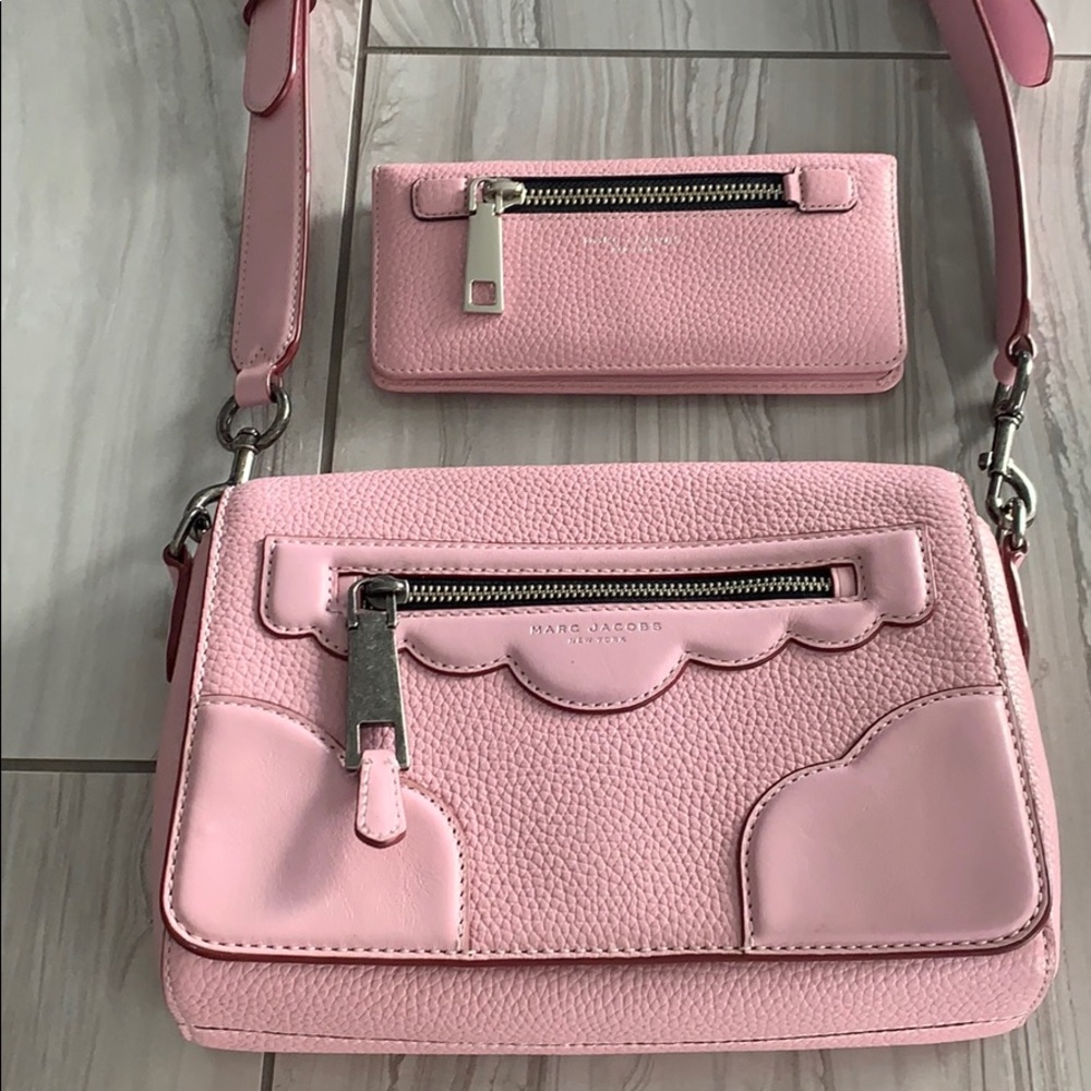 Marc Jacobs purse and matching wallet